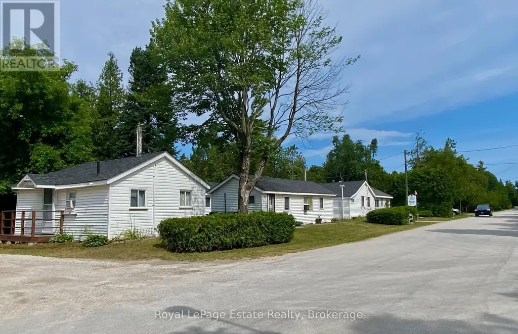 104 Third Avenue N, South Bruce Peninsula